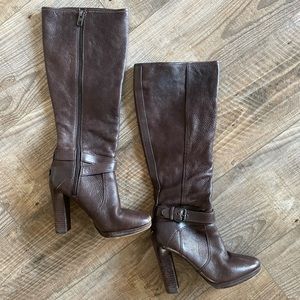 Brown Coach Angelina Boots 👢